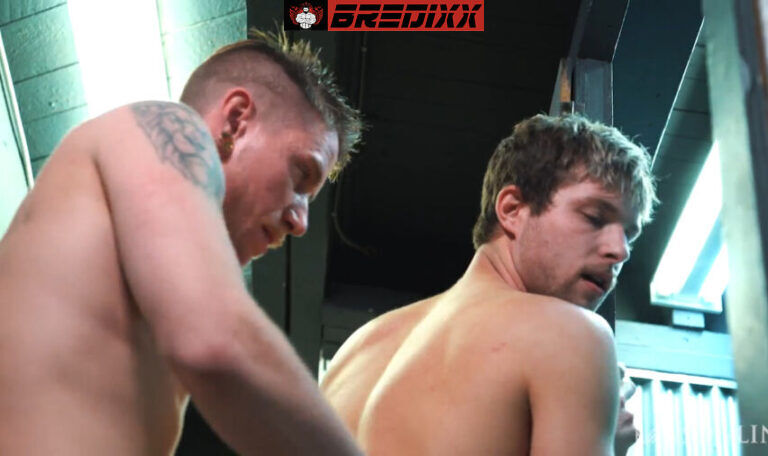 Gloryhole Fucking: Benjamin Blue & Colt Spence