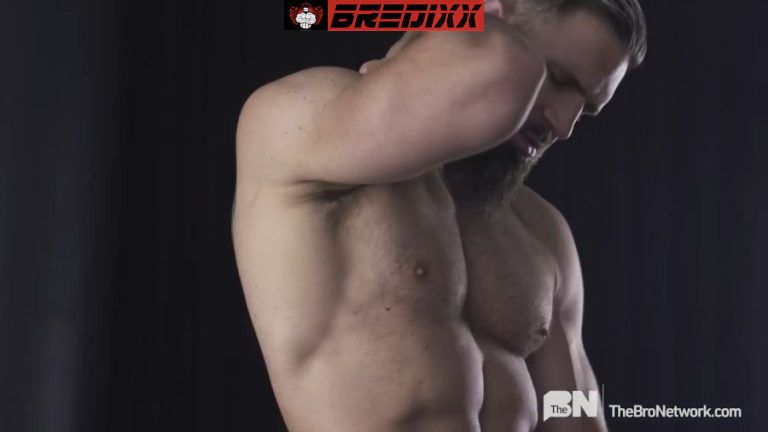 Bradley Virile Jerks Off For Masqulin