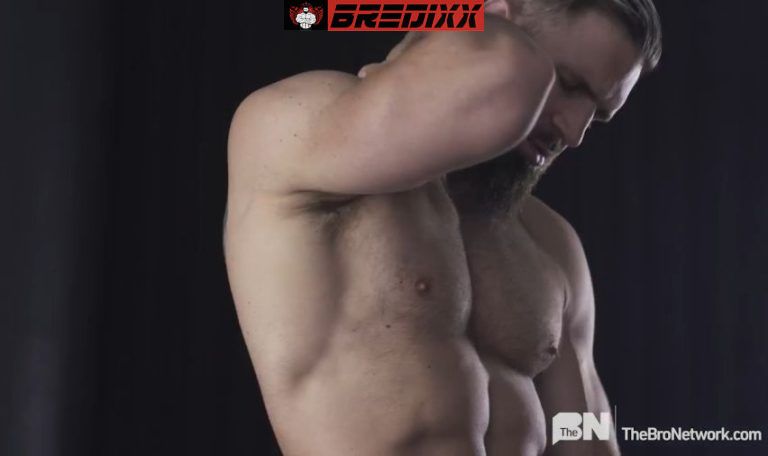 Bradley Virile Jerks Off For Masqulin