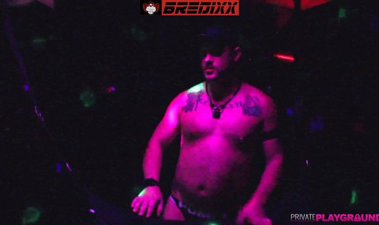 Ten men join Sparky Baxter and Luke Knight for an orgy