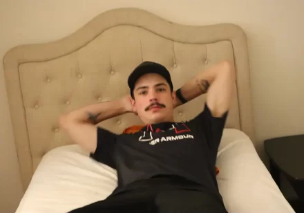 Sketchy Sex Orgy With Tommy Oak