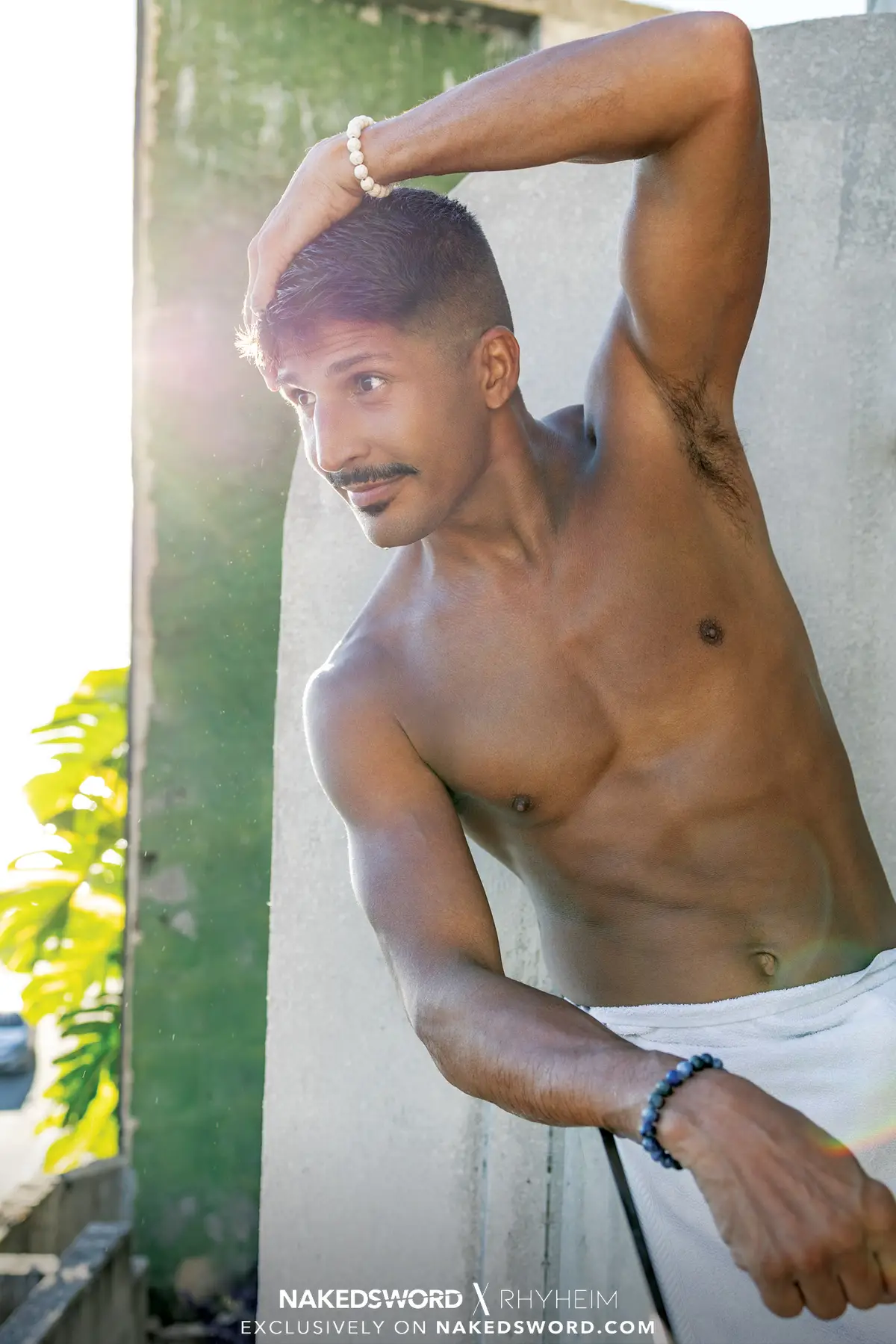 Caio Rodrigues and Big Rod's Steamy Shower Encounter 8