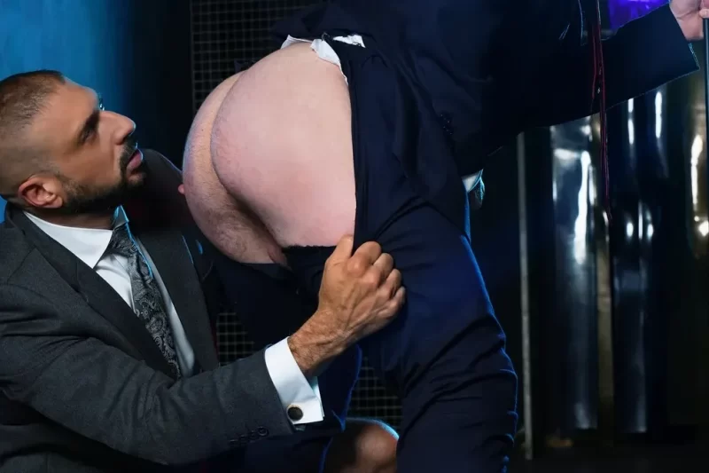 Brody Meyer Suits Up to Submit for Marco Napoli