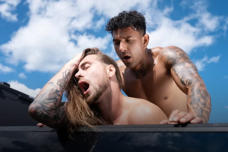 Kenzo Alvarez Catches Alexey Knox in His Corn